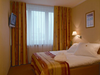 APART HOTEL CONSENT holiday apartments in Warsaw in Poland